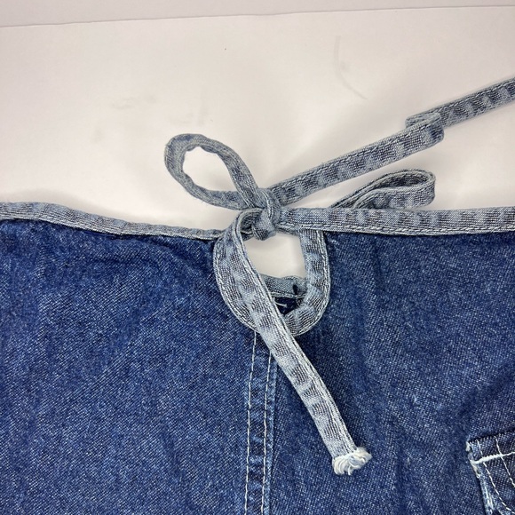 Vintage Y2K GUESS Jeans Shorts Keyhole Tie On Back Made in USA Size 32 - Picture 4 of 6